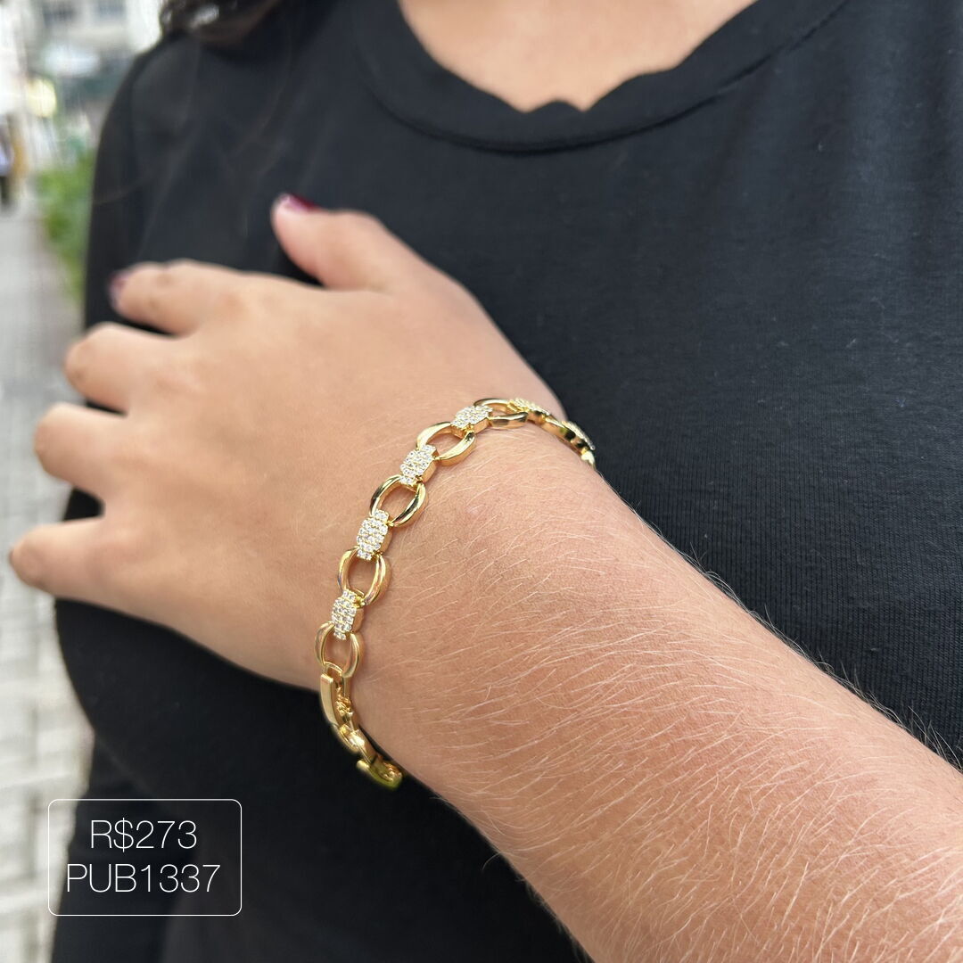 Pulseira Elos Lisos c/ União Cravejada Cristal Dourada